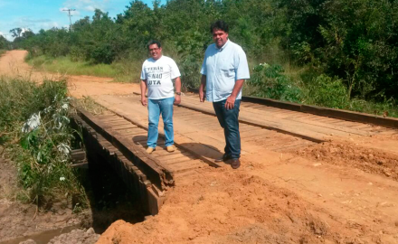 Trabalho é a PONTE entre compromisso e realizações.