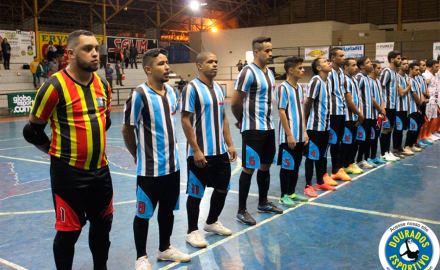 Time de Rochedo se classifica para a segunda fase da Copa Morena de Futsal 2017.