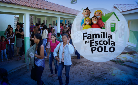 Lugar de família é na escola