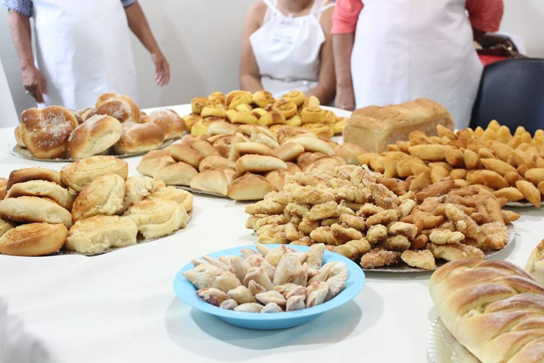 CURSOS DE PRODUÇÃO DE PÃES E SALGADOS