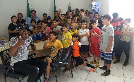 VISITA DO PROJETO BOM DE BOLA E BOM NA ESCOLA