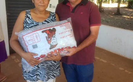 ENTREGA DE COBERTORES NA REGIÃO DA ALDEIA BALSÁMO