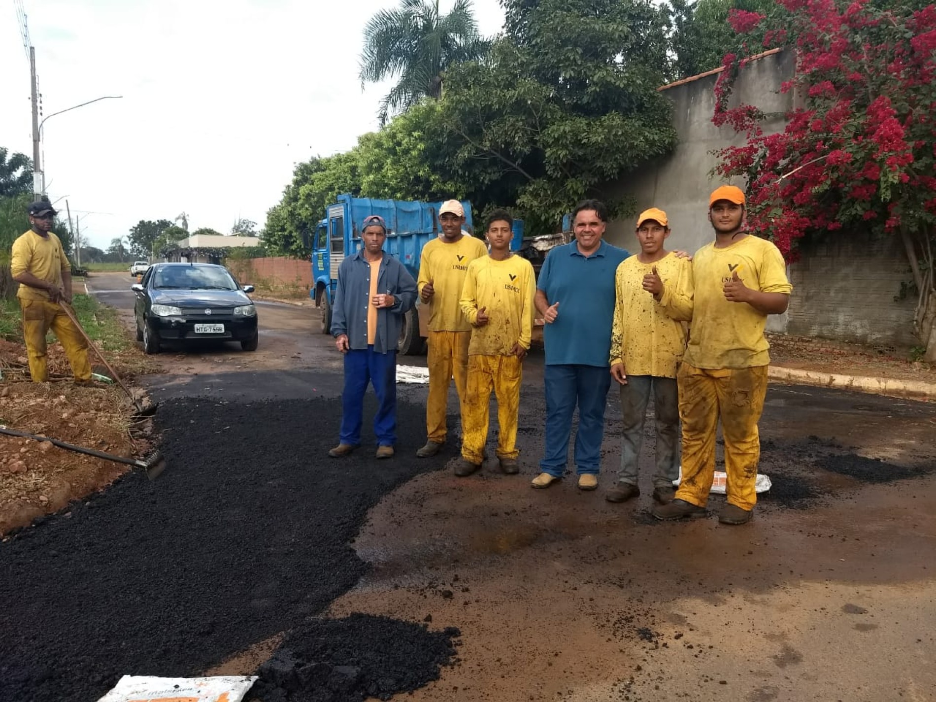 PREFEITO ACAMPANHA A OPERAÇÃO TAPA BURACO