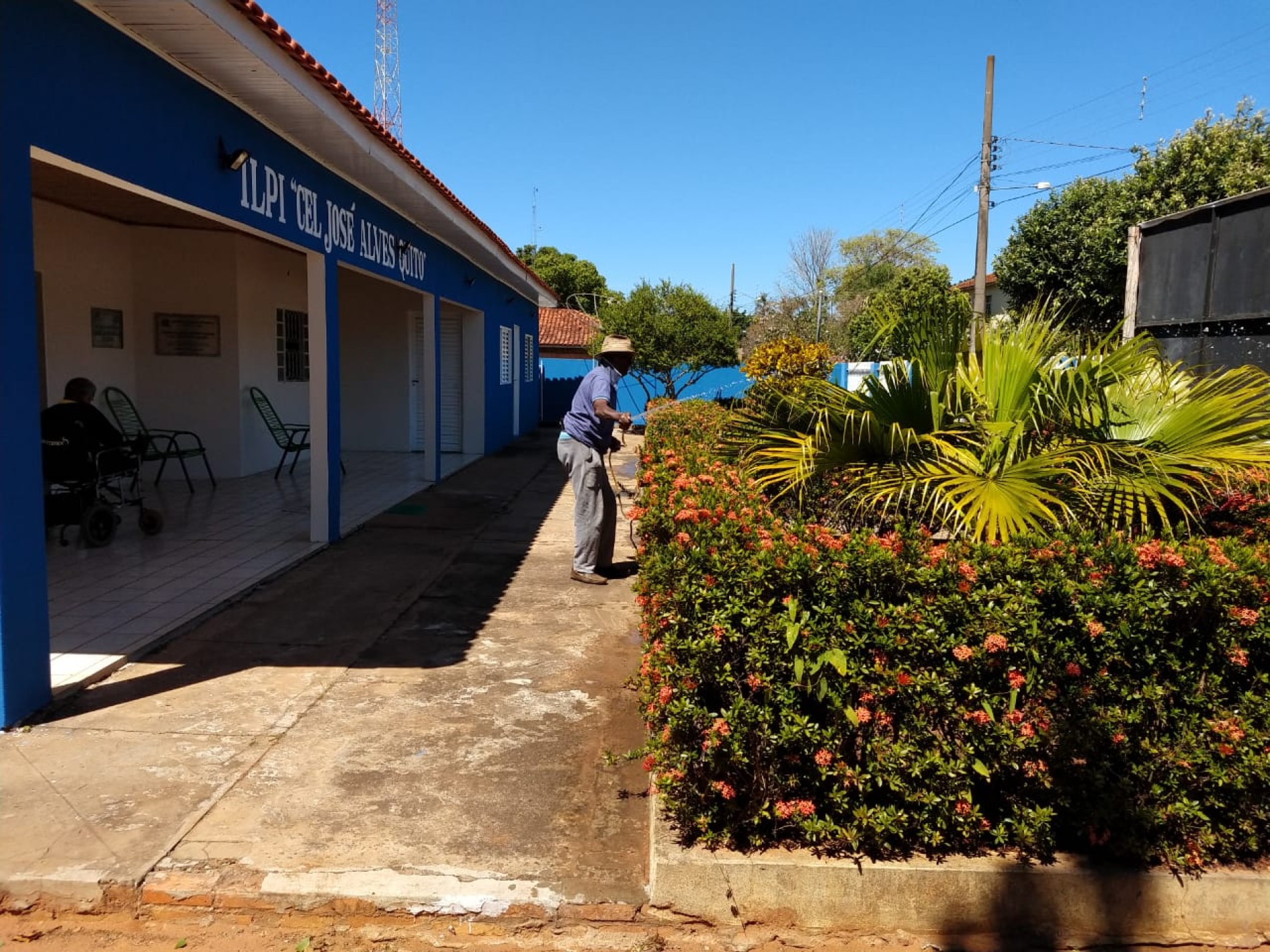 IDOSOS EM SEU “NOVO LAR”