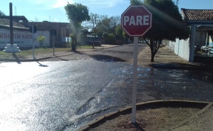 A SINALIZAÇÃO VIÁRIA DE ROCHEDO JÁ COMEÇOU